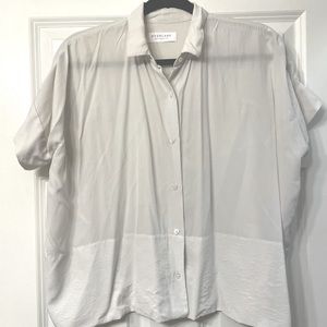 Everlane the Boxy Shirt in Washable Silk